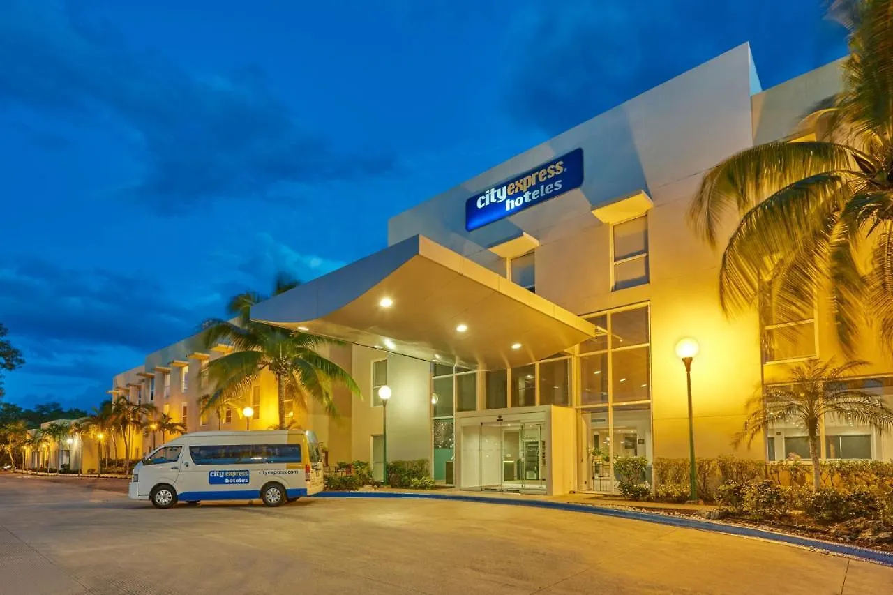 Hotel City Express By Marriott Playa Del Carmen